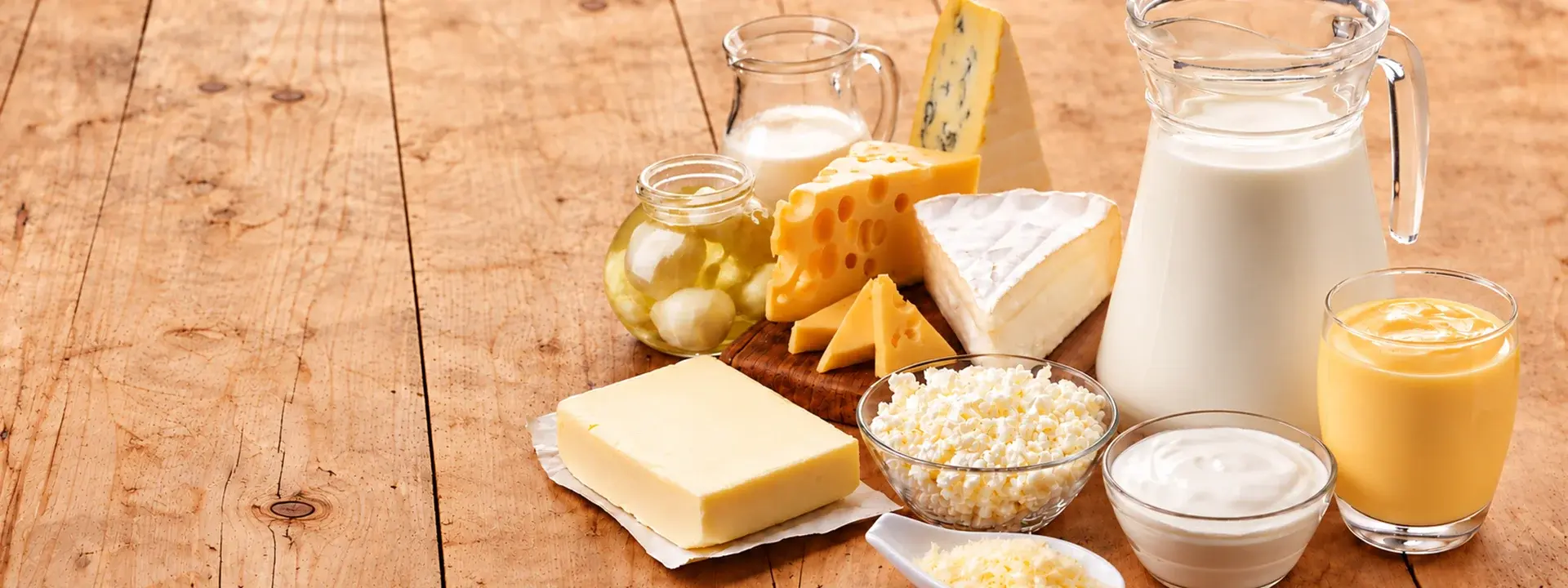 con23_1458_updateimages_dairy_stage_1920x720px_150dpi_rgb_ll