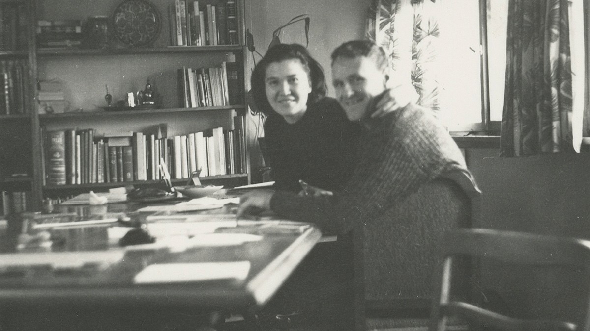 oldimage_drandmrsbusch_blackandwhite1200x675