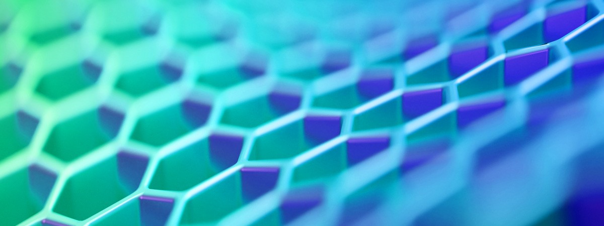 con23_392_pictureswov27_1200x450px_honeycomb_cw