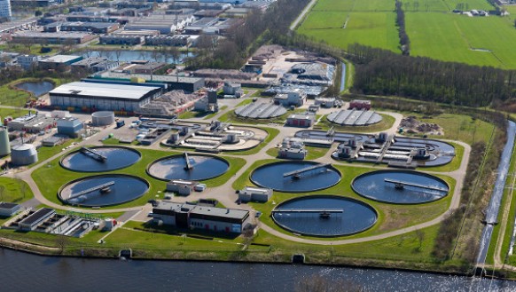 Efficient Biogas Production in a Digestion Tower by Means of Reliable Claw Compressors