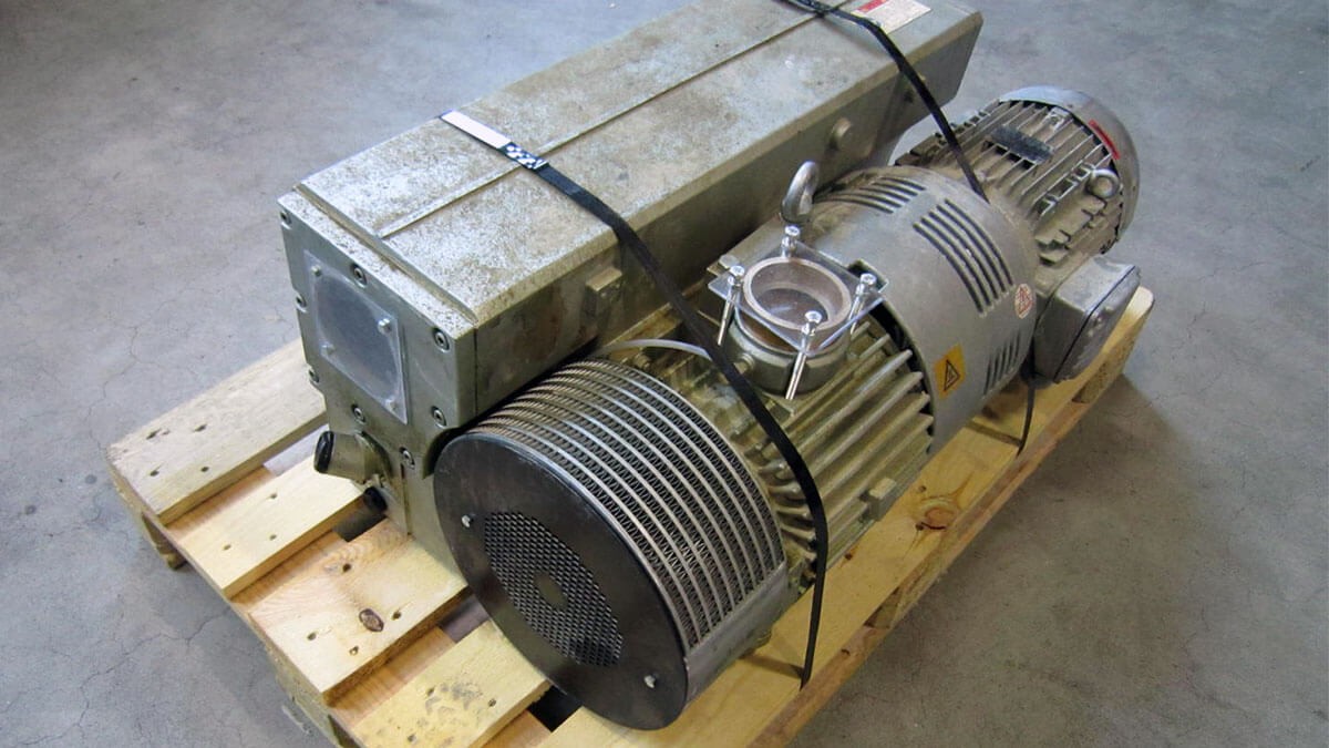 vacuum_pump_before_remanufacturing